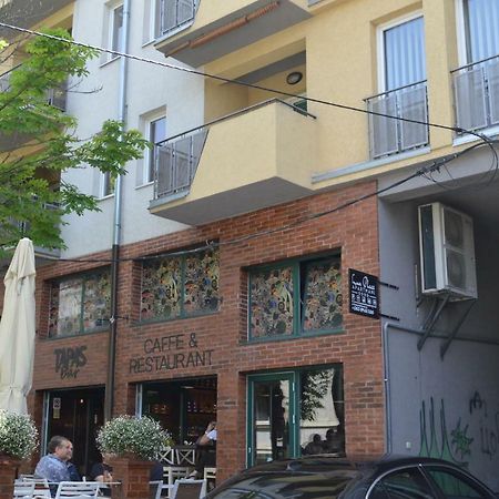 Lux Place Apartments Downtown Kragujevac Exterior foto